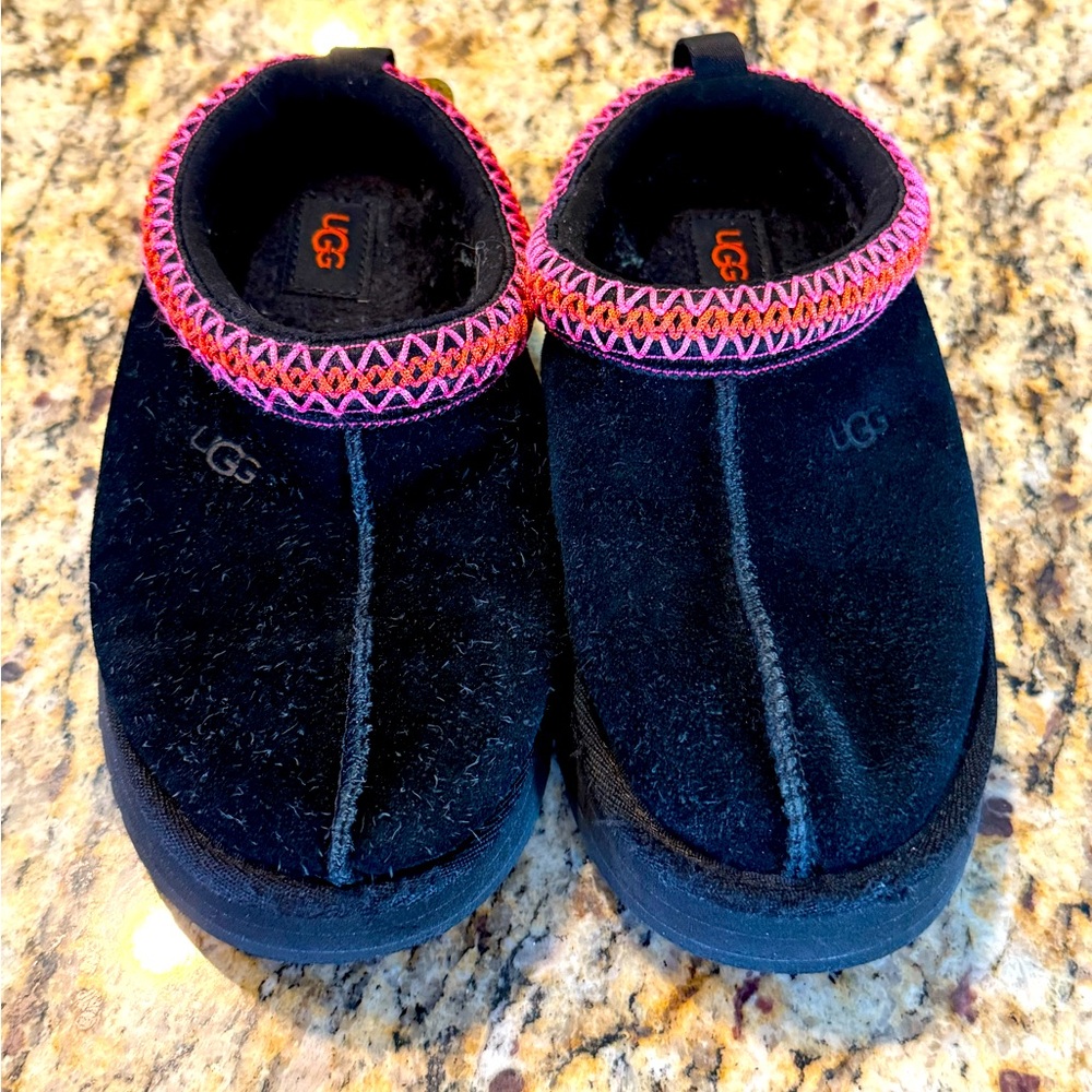 Ugg Tasman slippers